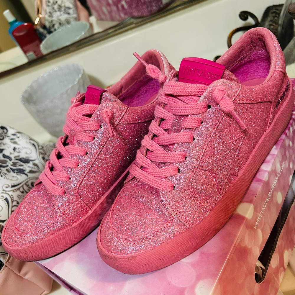 Vintage Havana Sneakers